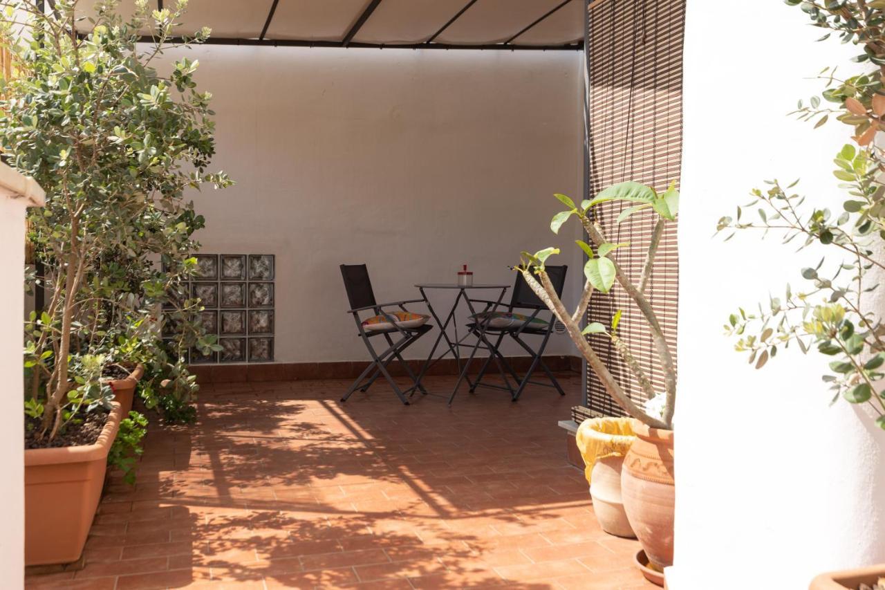 Apartamento La Casa Del Cacciatore - Alloggio Con Terrazzo Palermo Exterior foto