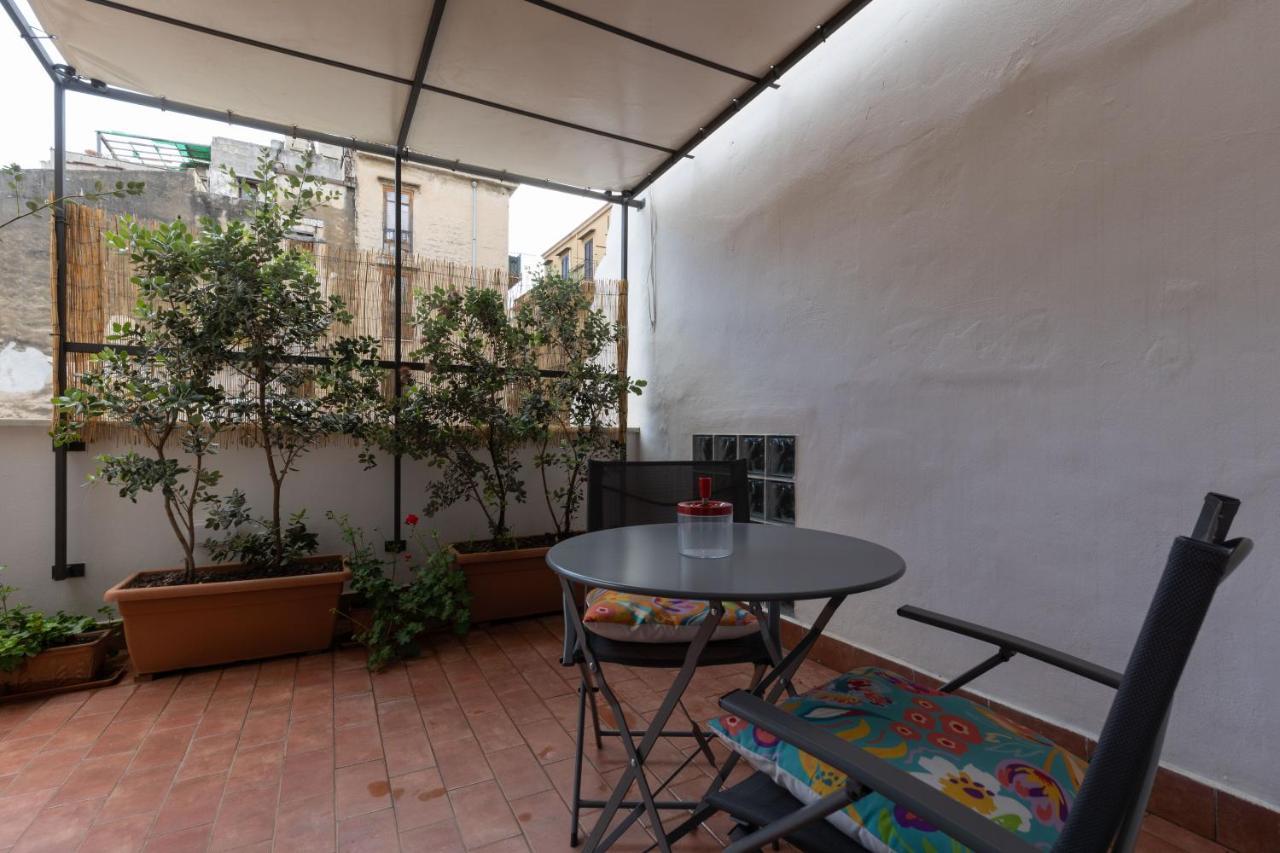 Apartamento La Casa Del Cacciatore - Alloggio Con Terrazzo Palermo Exterior foto